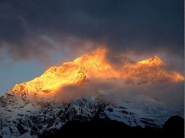 麗江景點(diǎn)朝拜梅里雪山常規(guī)四日游
